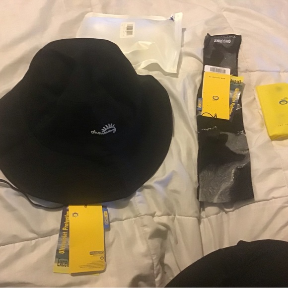 Oh Sunny black bucket fisherman hat with arm covers & bag carrier NWT - Picture 2 of 8